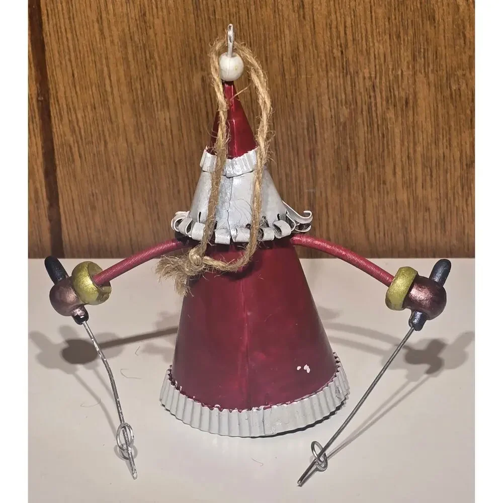 Unknown metal santa
